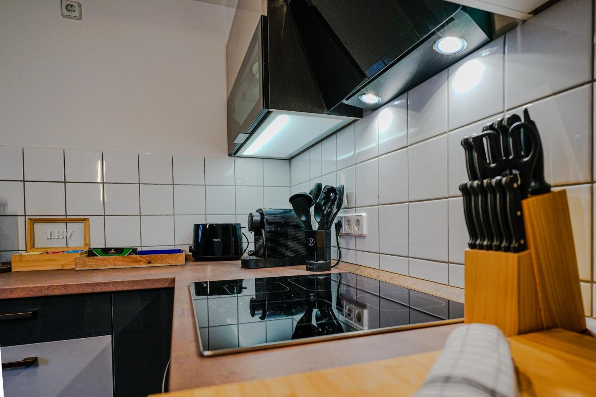 Dessaus Motto Appartements! Solo - Paerchen - Familien - Gruppen Cameră foto